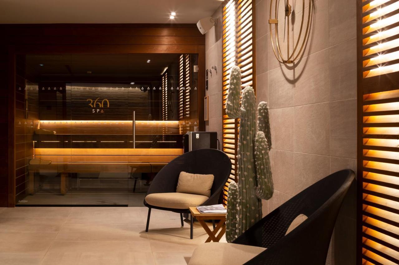 Hotel & Spa Panorama 360 Mâcon エクステリア 写真