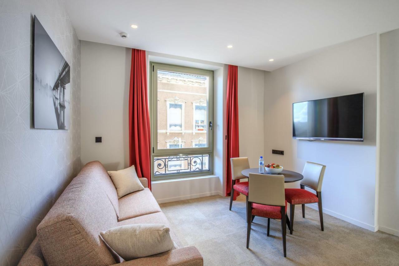 Hotel & Spa Panorama 360 Mâcon エクステリア 写真